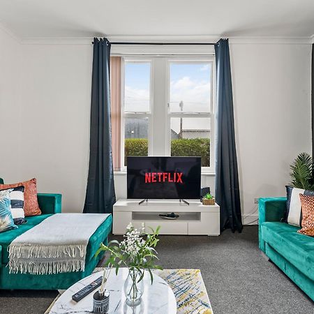 Appartement 20 Percent Off! Stylish Sheffield Abode Sleeps 12 Extérieur photo