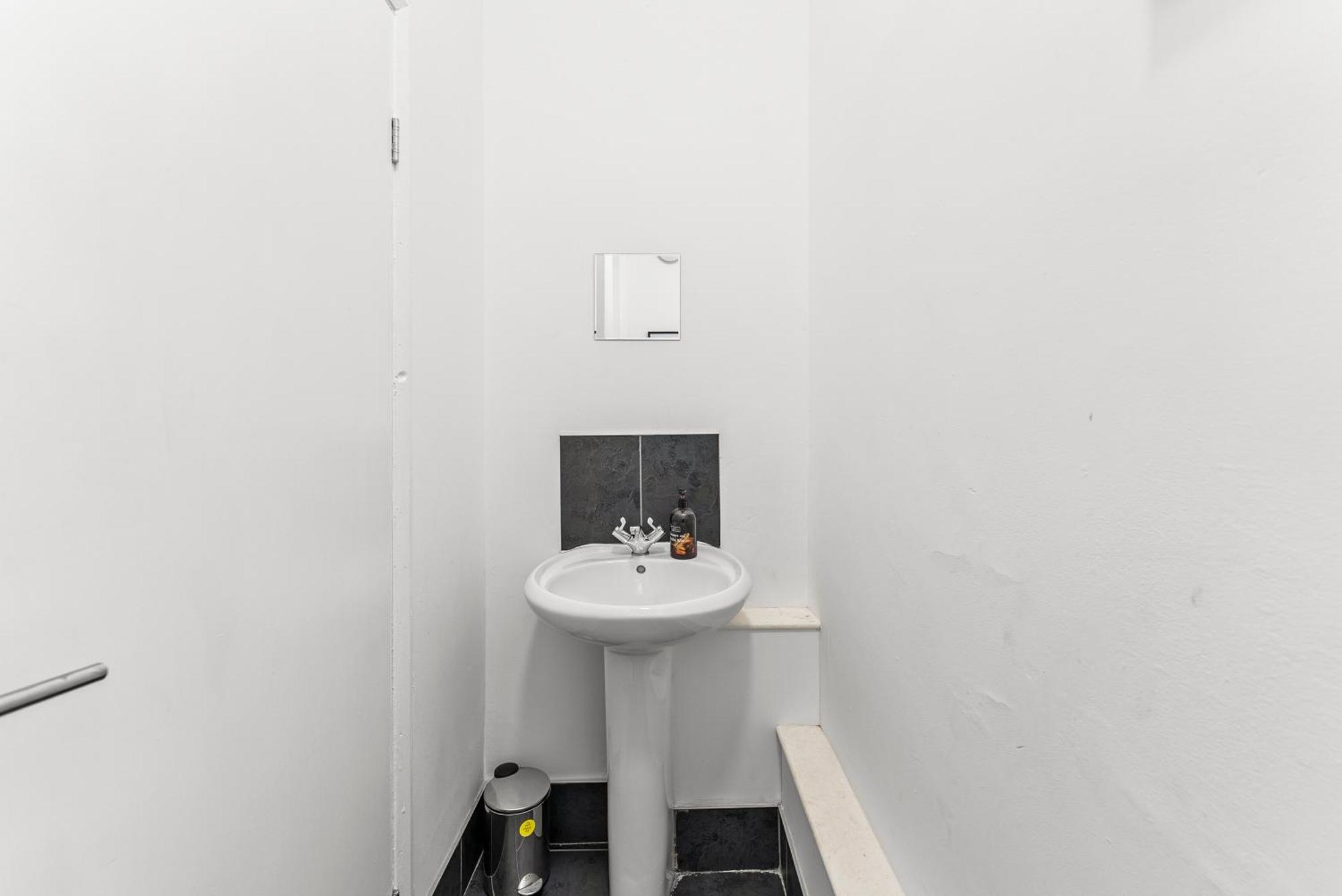 Appartement 20 Percent Off! Stylish Sheffield Abode Sleeps 12 Extérieur photo