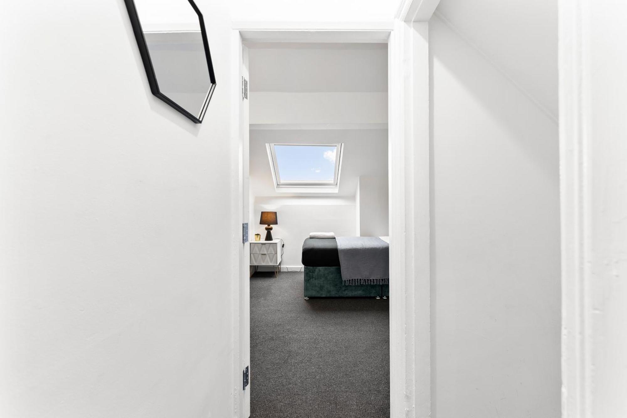 Appartement 20 Percent Off! Stylish Sheffield Abode Sleeps 12 Extérieur photo
