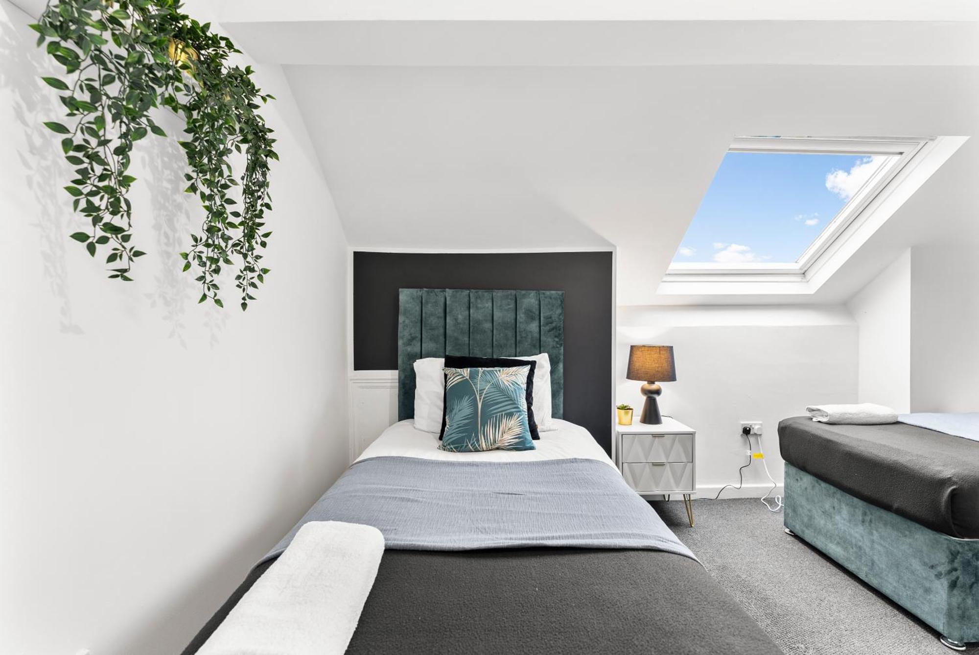 Appartement 20 Percent Off! Stylish Sheffield Abode Sleeps 12 Extérieur photo
